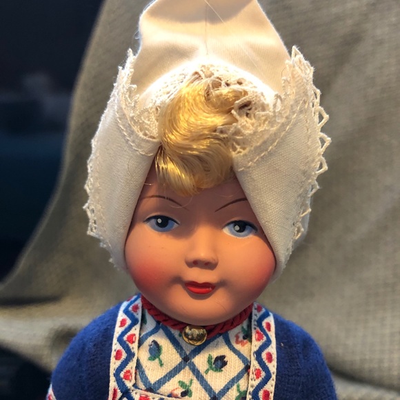 Antique Dutch Girl Doll - Picture 2 of 10